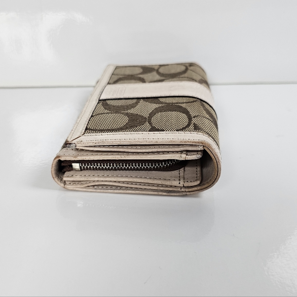 Coach Signature Canvas Wallet - Brown and Cream Vintage - Picture 4 of 10